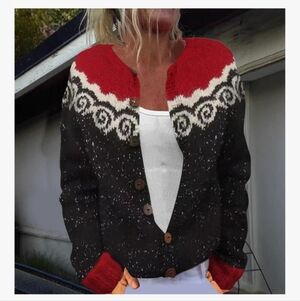NWOT Women's Red and Black Fair Isle Sweater